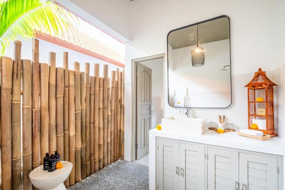 Charming 2 Bedrooms In Villa *